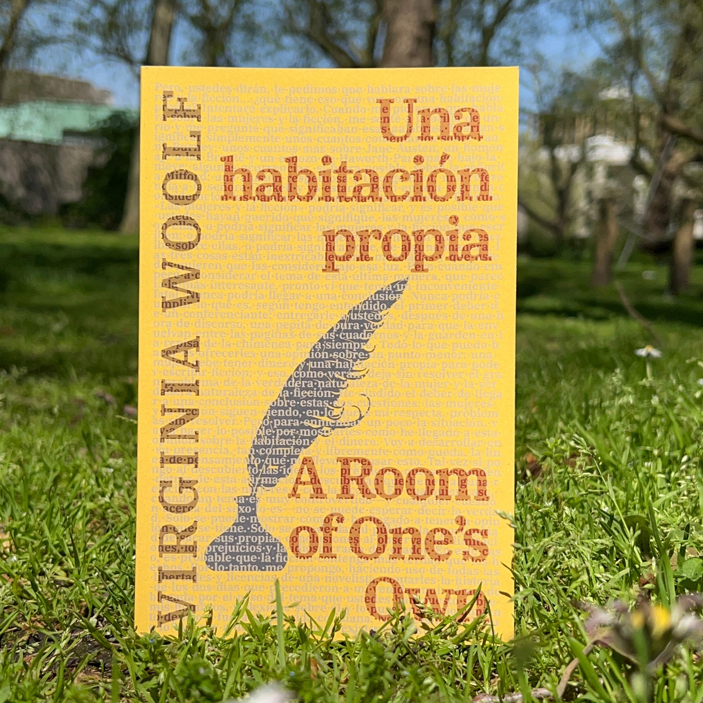 Una habitación propia - A Room of One’s Own | Libro bilingüe - Español / Inglés